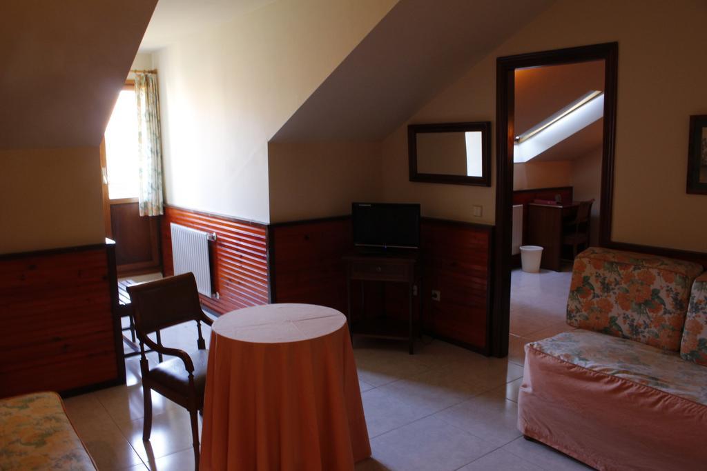 Hotel Begoña Gijón Buitenkant foto