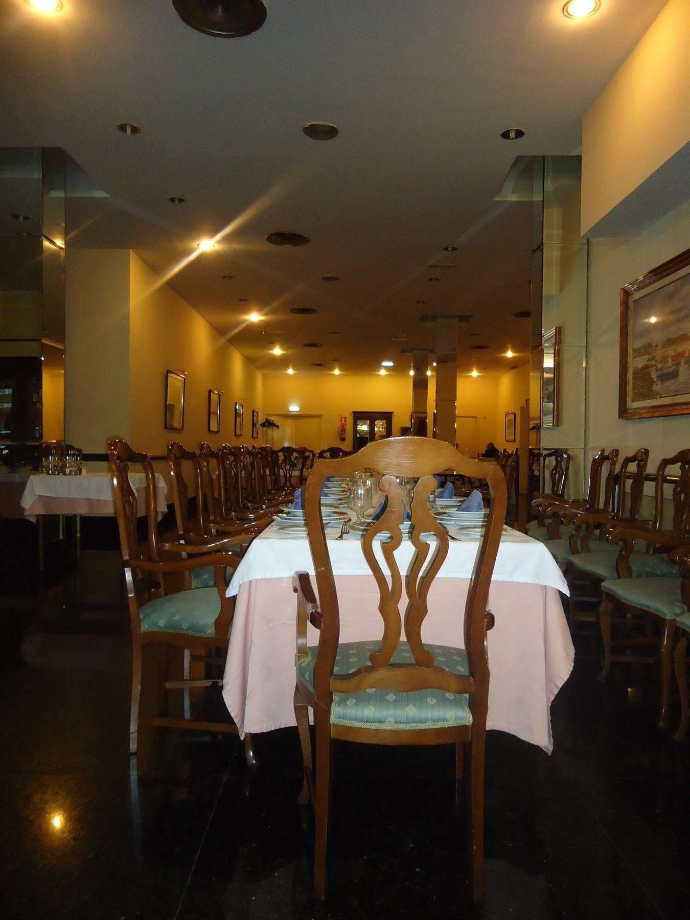 Hotel Begoña Gijón Buitenkant foto