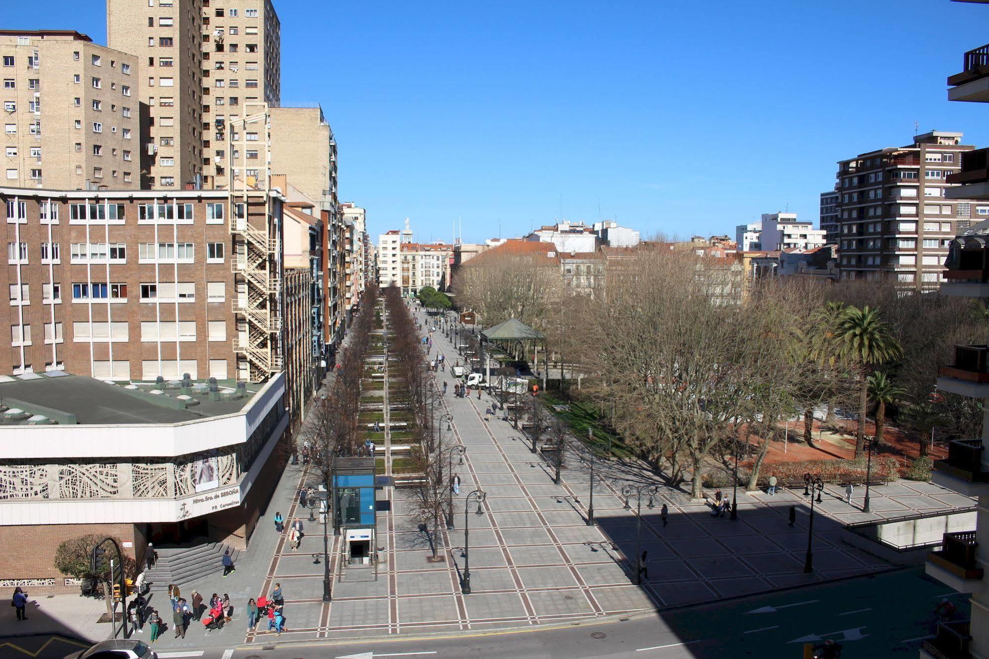 Hotel Begoña Gijón Buitenkant foto