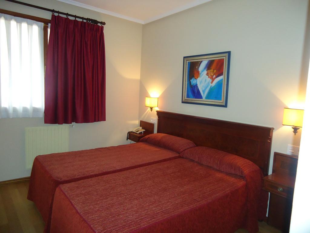 Hotel Begoña Gijón Buitenkant foto